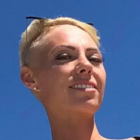 Lara-Foxx Nøgen