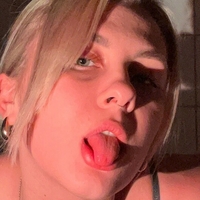 Larissa Lange Nøgen