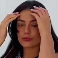 Larissa Saldanha Nøgen