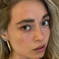 Larissa Schot Nøgen