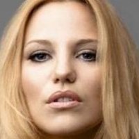Laura Flannery Nøgen