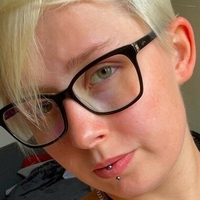 lauradenise98 Nøgen