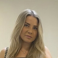 laurakarinaa_ Nøgen