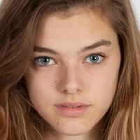 Lea Haesaert Nøgen