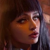 Leah Meow Nøgen