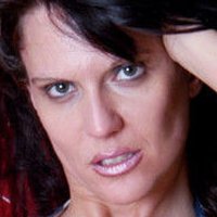 Leslie Culton Nøgen