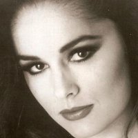 Leslie Glass Nøgen
