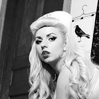 Lexi Belle Nøgen