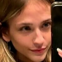 Lexi Hall Nøgen
