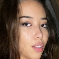Lia Lin Nøgen