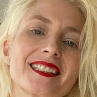 liakovach Nøgen