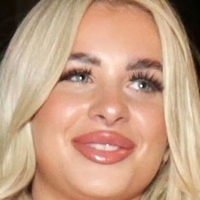 Liberty Poole Nøgen
