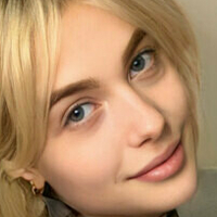 lill_liana_18 Nøgen