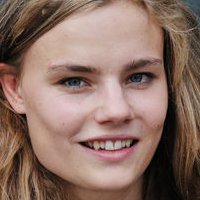 Lilli Meinhardt Nøgen