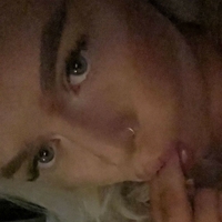 lillyleker Nøgen