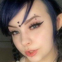 Lilpocketcleo Nøgen