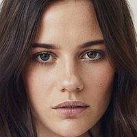 Lily Sullivan Nøgen