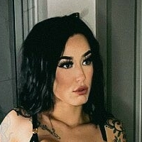 Lindsay Laurent Nøgen