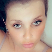 lindzee Nøgen