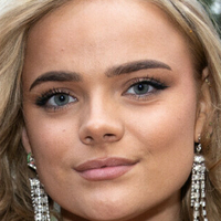 Linnea Lotvedt Nøgen