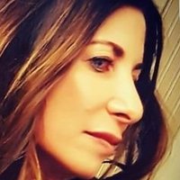 Lisa Bowman Nøgen