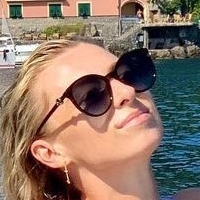 Lisa Ryzih Nøgen