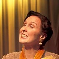 Lissa Layng Nøgen