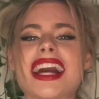 Livimavie Nøgen