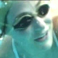 Liz Barker Nøgen