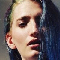 Liz Harvey Nøgen