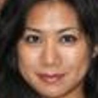 Liza Lapira Nøgen