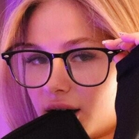 Liza_mills Nøgen