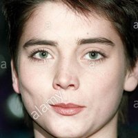 Liza Walker Nøgen