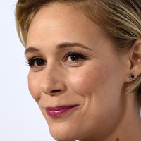 Liza Weil Nøgen