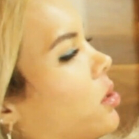 Lizzy Laynez Nøgen