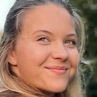 Loreena Unterwegs Nøgen