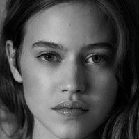 Lou de Laage Nøgen
