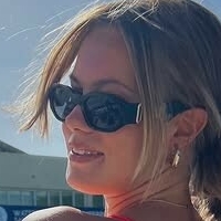 Louna Kasvio Nøgen