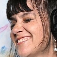 lov.e.lena Nøgen