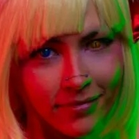 lovelyxriot Nøgen