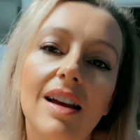 Lucie Ainsworth Nøgen