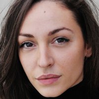 Lucie Aron Nøgen