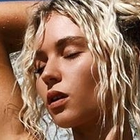 Lucie Rose Donlan Nøgen