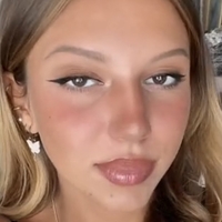 Lucy Alfonsi Varon Nøgen