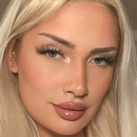 Luisa / llu.isaa Nøgen