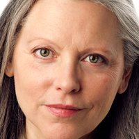 Lynne Adams Nøgen