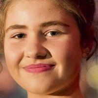 Maddie Collins Nøgen