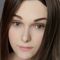 Maddison Swift Nøgen