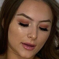 Maddy Fields Nøgen