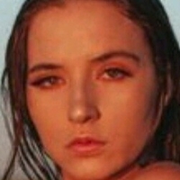 Maddy Woodroff Nøgen